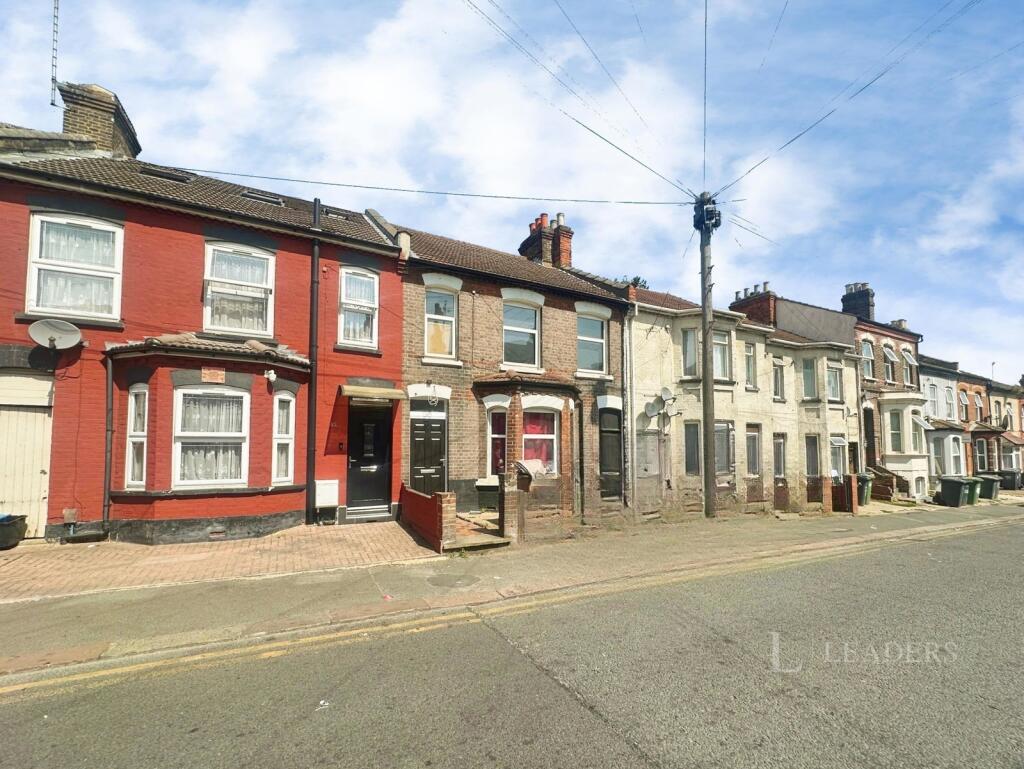 Main image of property: Cromwell Road, Luton, Bedfordshire, LU3