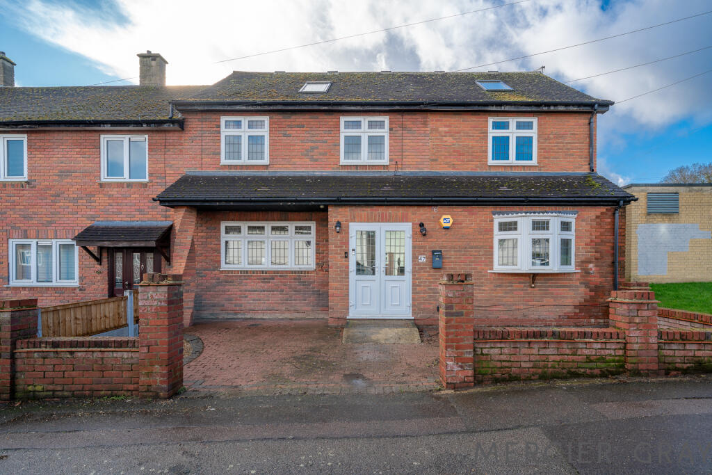 Main image of property: Bearing Way, Chigwell, IG7