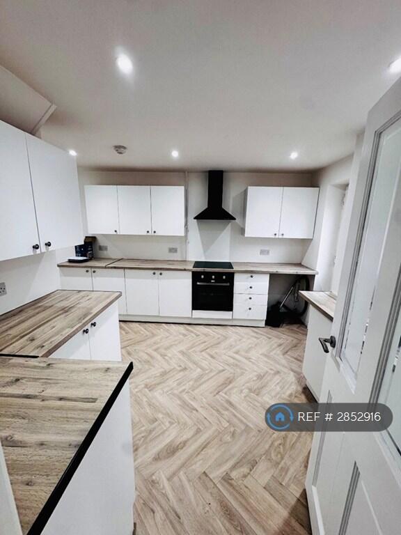 Main image of property: Sullivan Circle, Newport, NP19