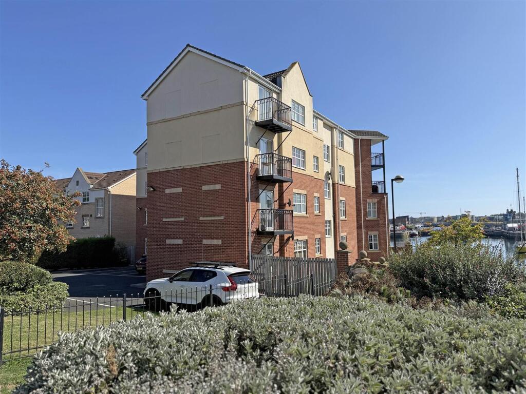 Property photo 8