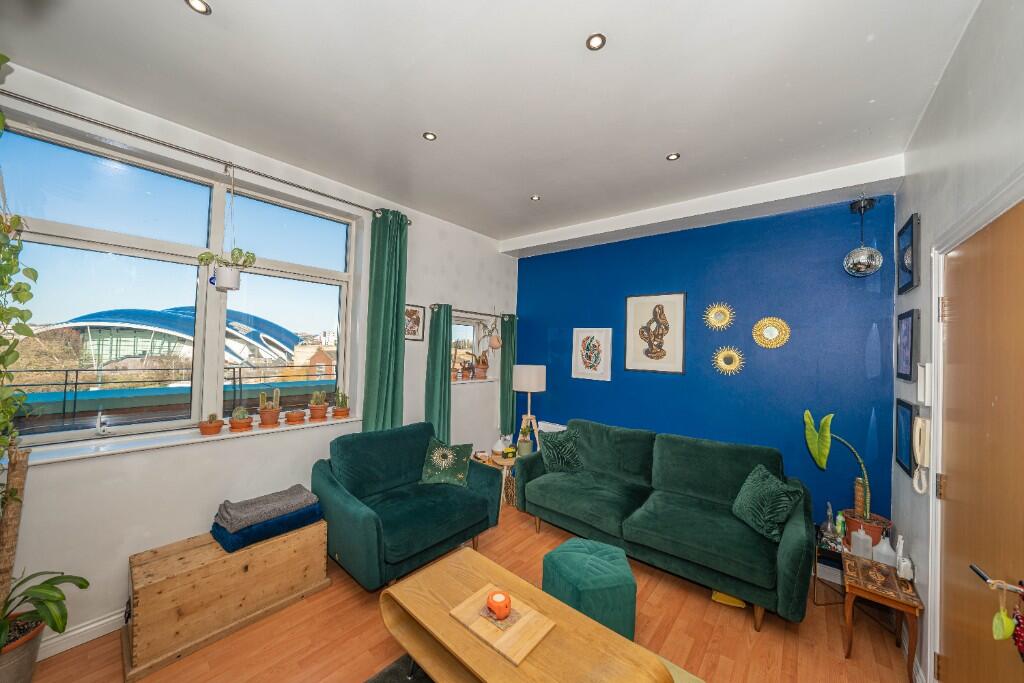 Curzon Place, Gateshead, Tyne And Wear, NE8 photo 2