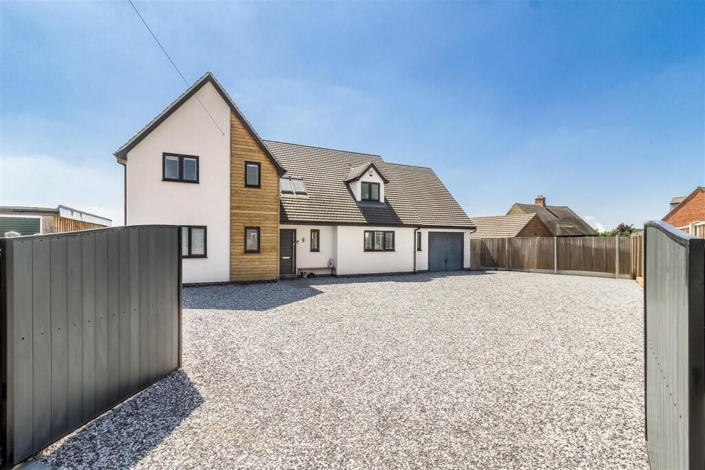 Main image of property: School Street, Oakthorpe, DE12