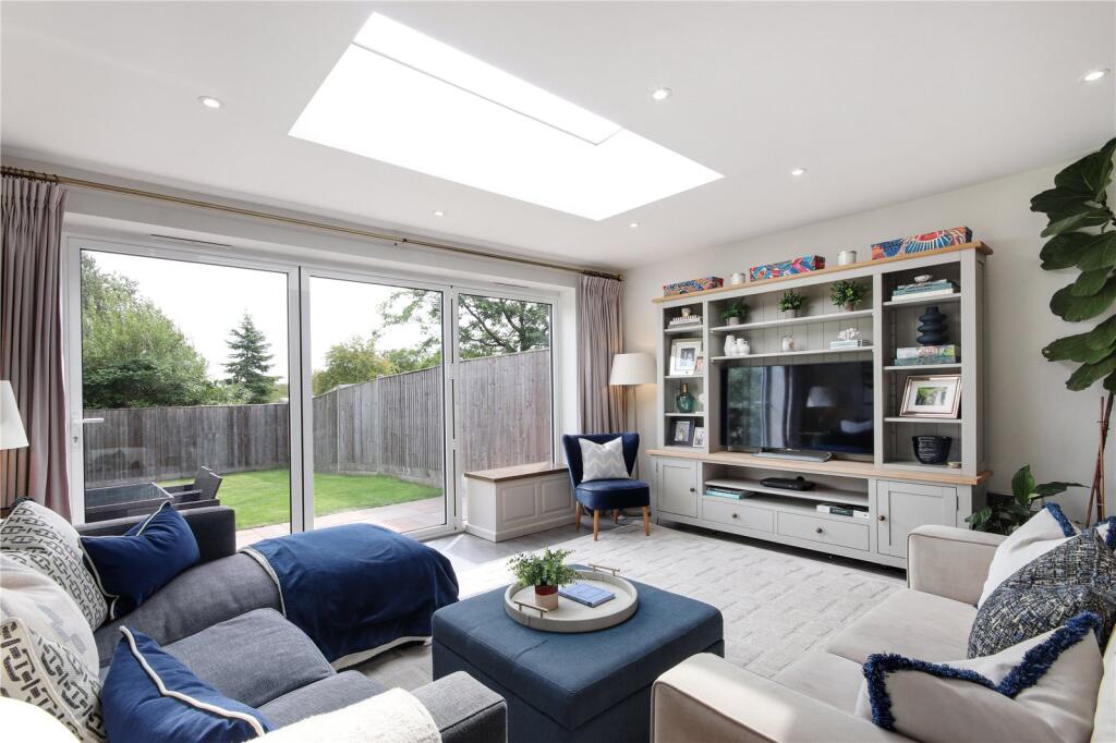 House in Tonbridge - View 2