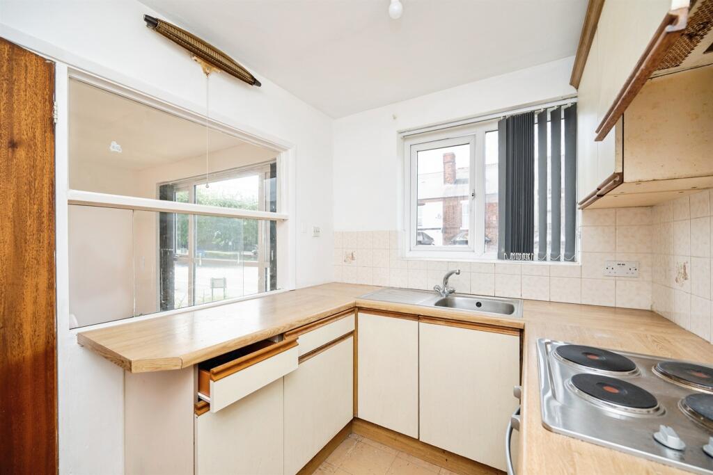 Hallam Street, West Bromwich photo 5