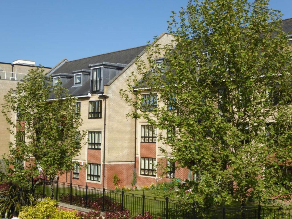 Main image of property: Riverside, Cambridge, CB5