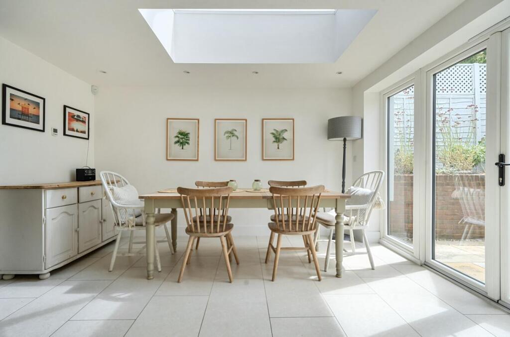 Long Crendon, Buckinghamshire photo 4