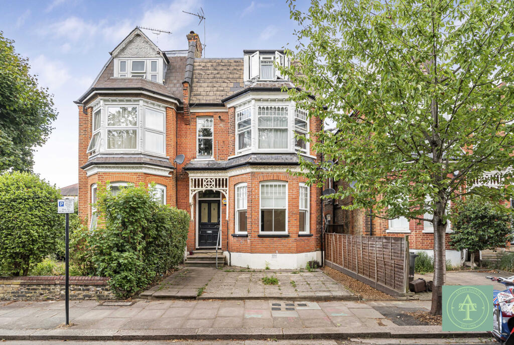 Main image of property: Haslemere Road, Winchmore Hill, London, N21