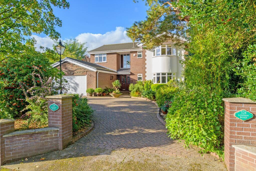 Main image of property: London Road, Appleton, WA4
