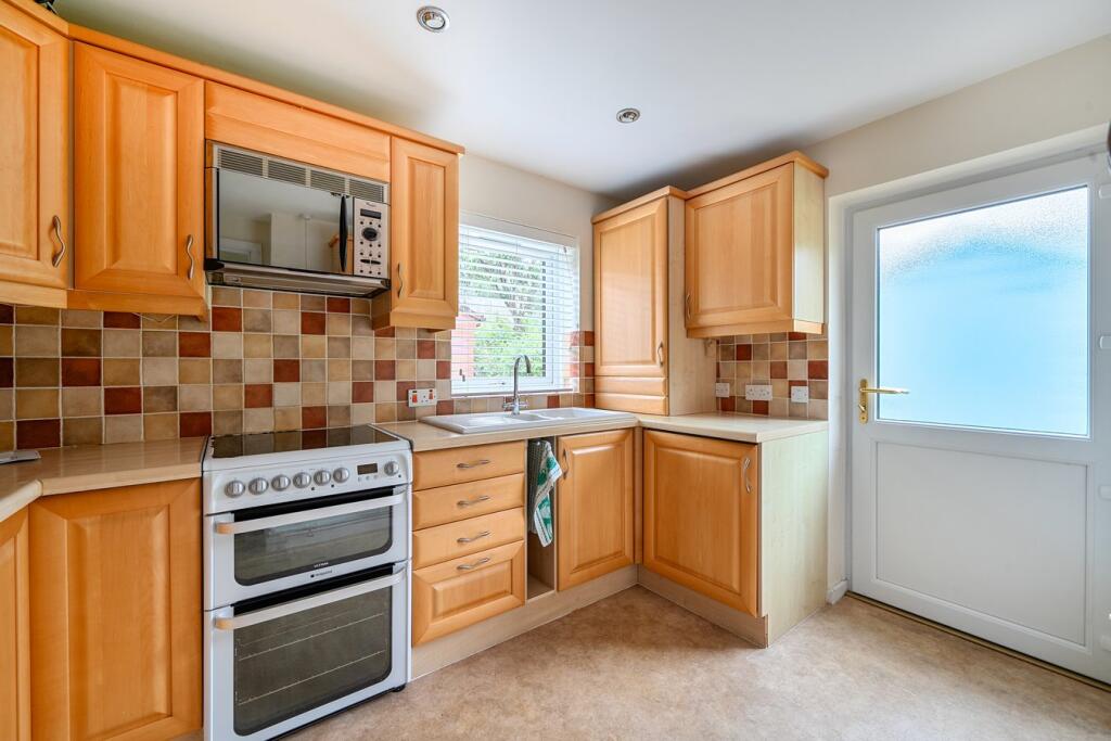 Clarence Road, Sutton Coldfield, B74 photo 5