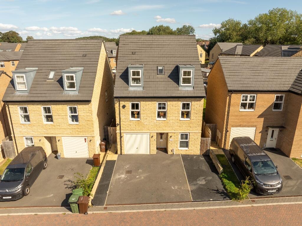 Main image of property: Arnall Street, Castleford, West Yorkshire, WF10