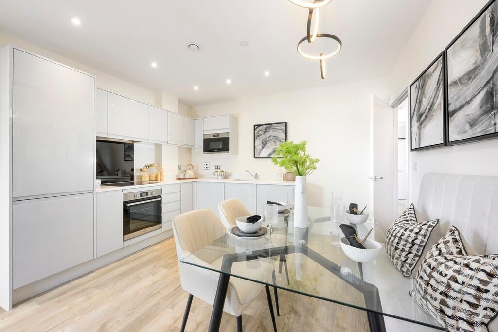 Apartment in London, Greenford - View 4
