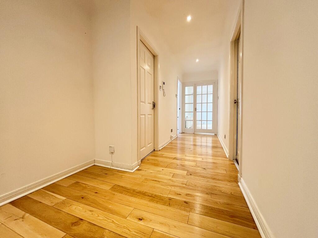 Apartment in Glasgow - More