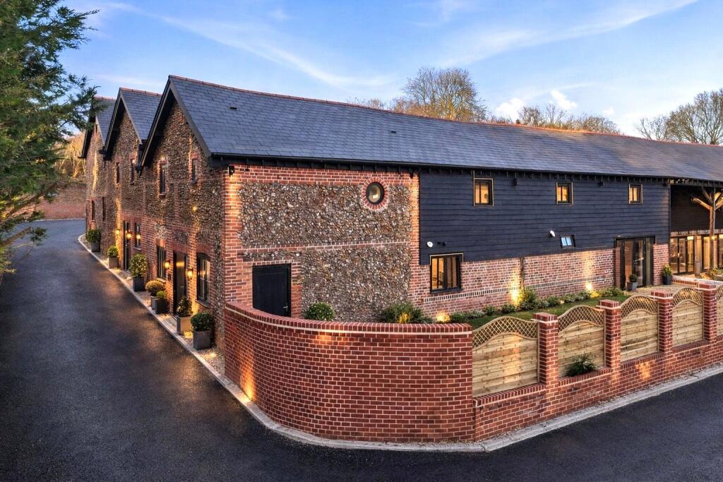 Main image of property: Maple Croft, Great Hormead, Nr Buntingford, Hertfordshire, SG9