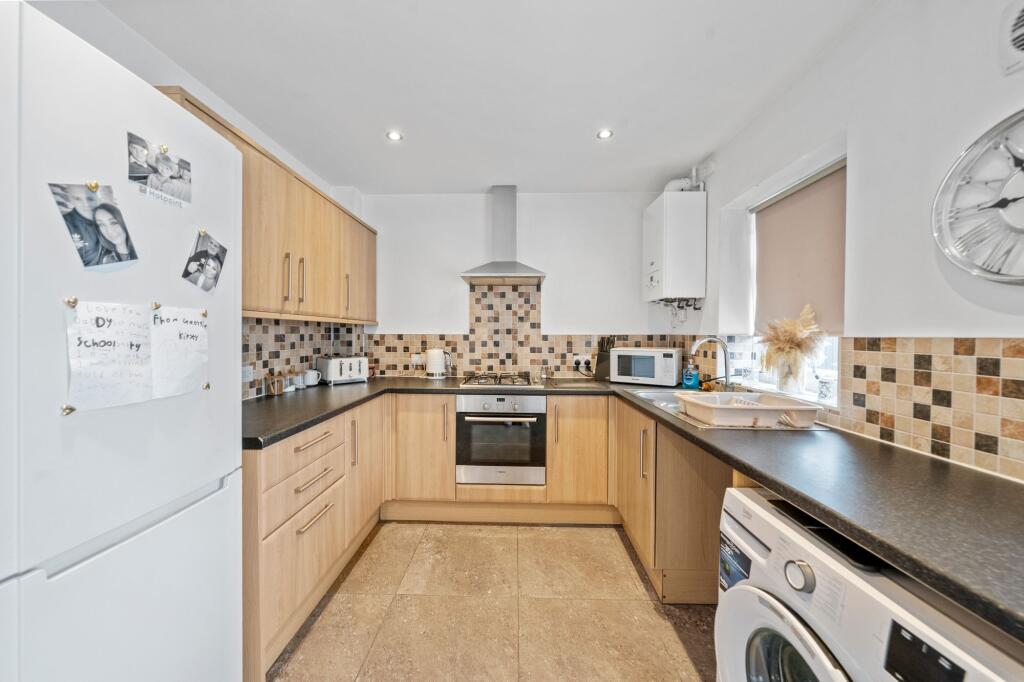 House in Wigan, Greater Manchester - More