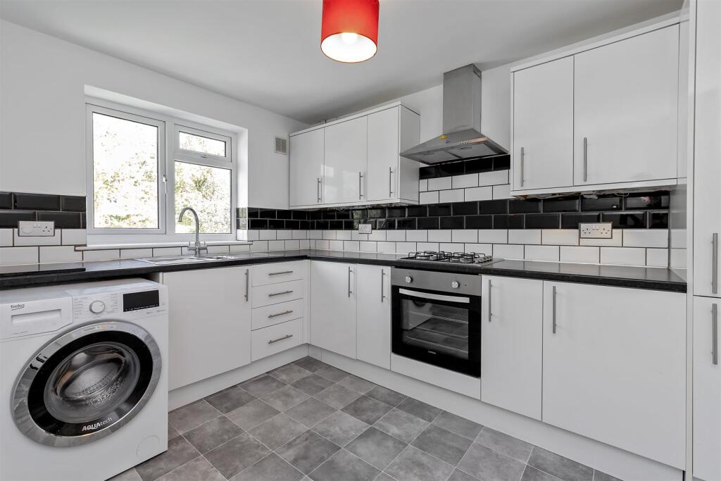 Additional image 5 of Hughenden Road, St Albans
