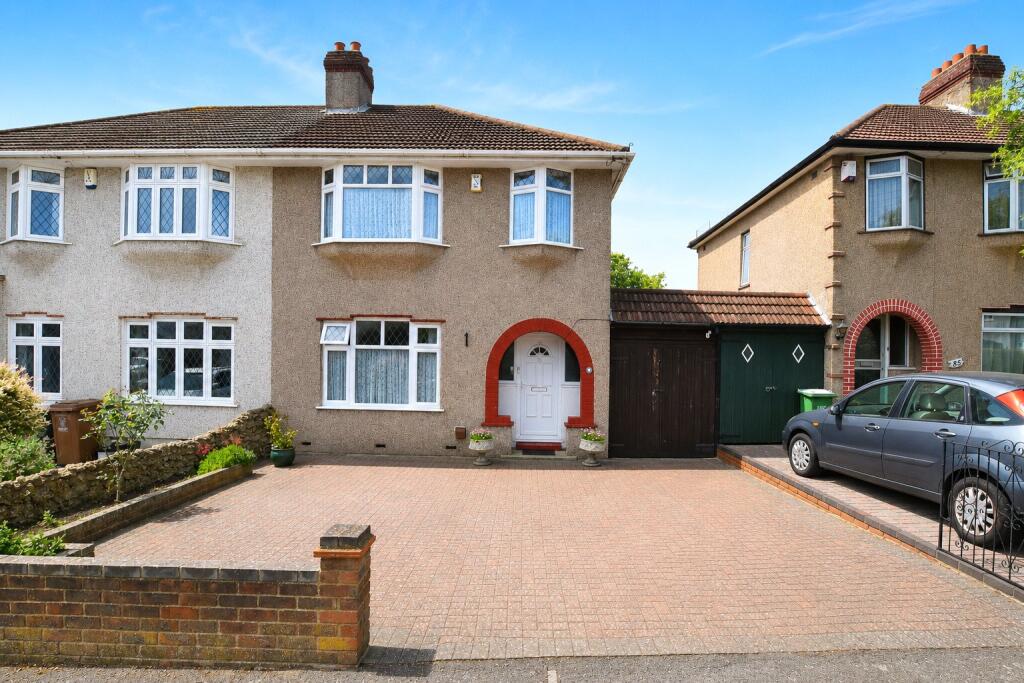 Main image of property: Berkeley Avenue, Bexleyheath, DA7