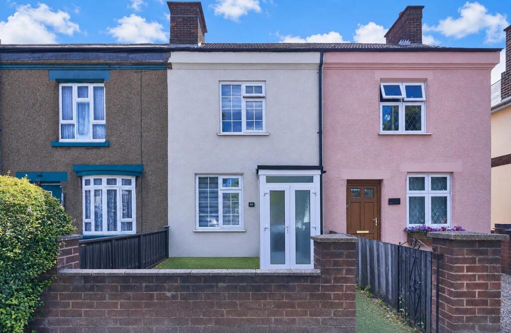 Main image of property: Derby Road, Hinckley, Leicestershire