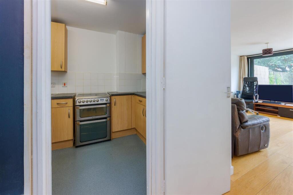 Apartment in London, South End Green, Gospel Oak - View 2