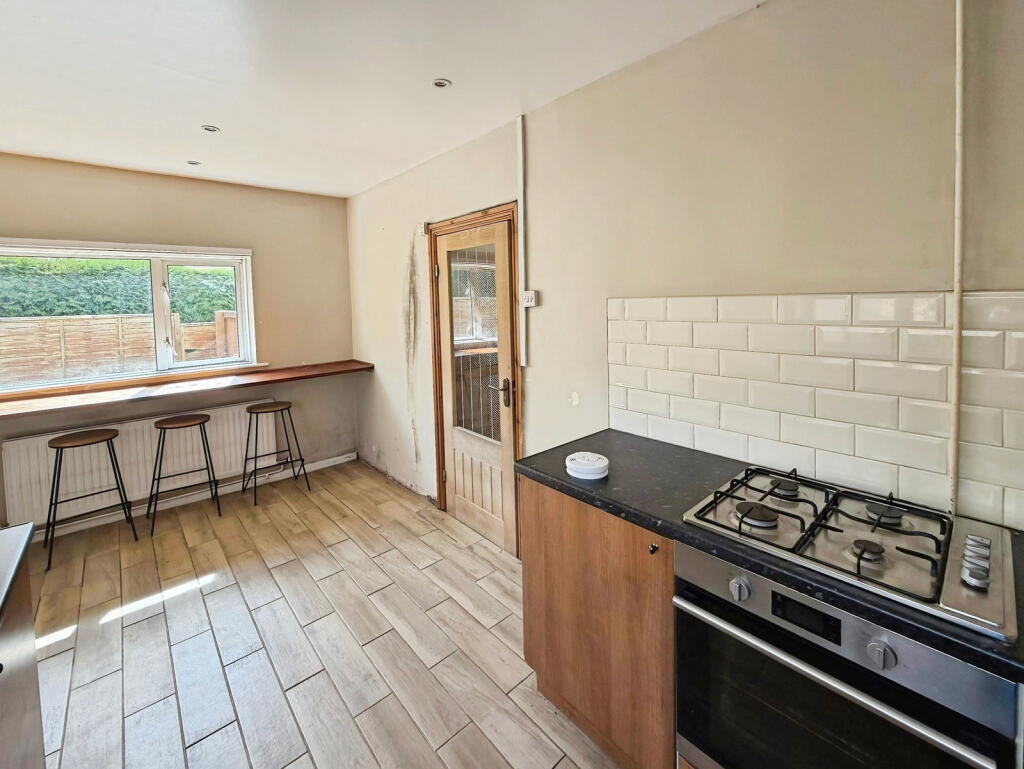 House in Swansea, Pelenna - View 4