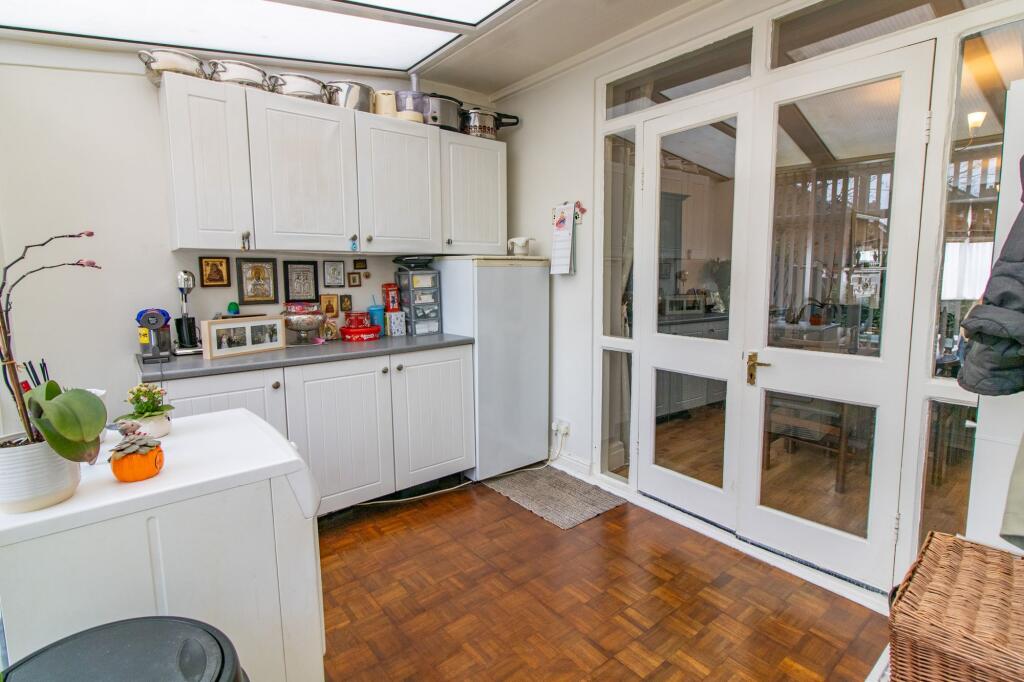 Firfield Avenue, Birstall, LE4 photo 4