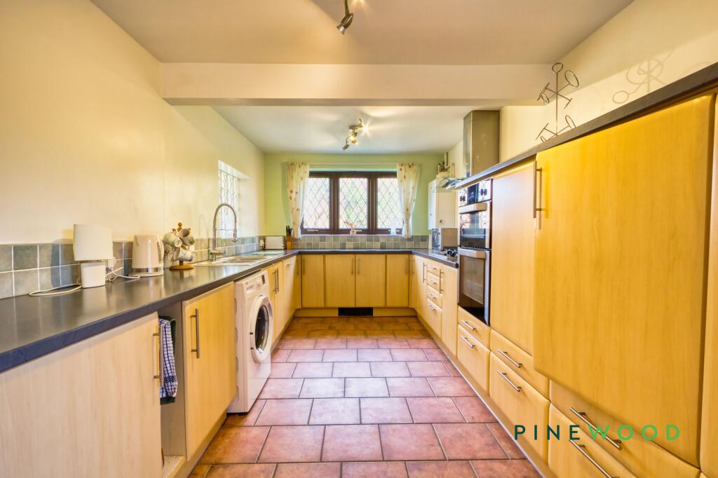 Pitch Close, Clowne, S43 photo 3