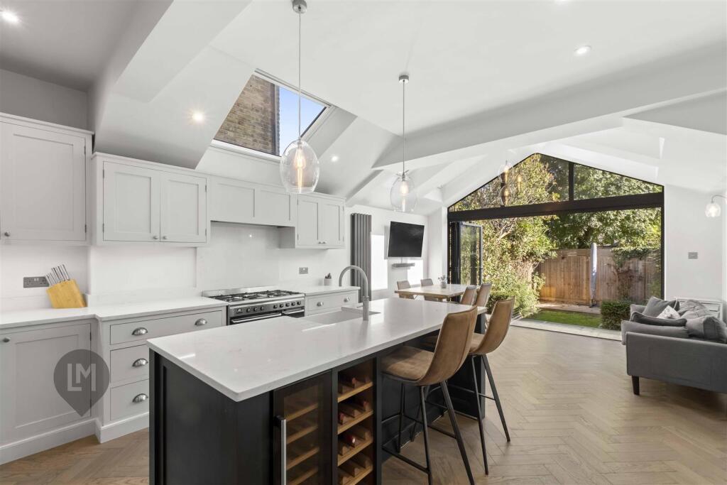 House in London - View 4