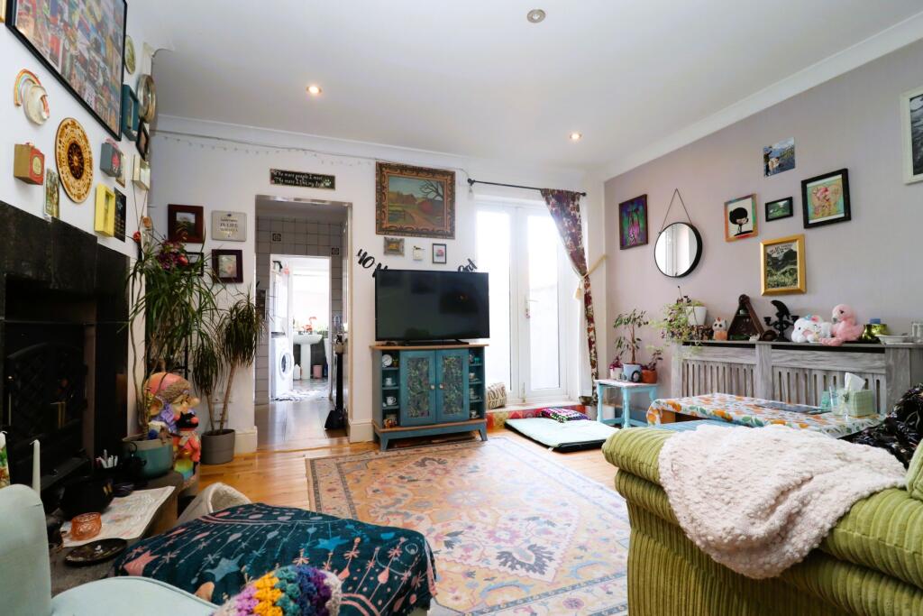 House in Warrington, Fairfield, Howley - View 4