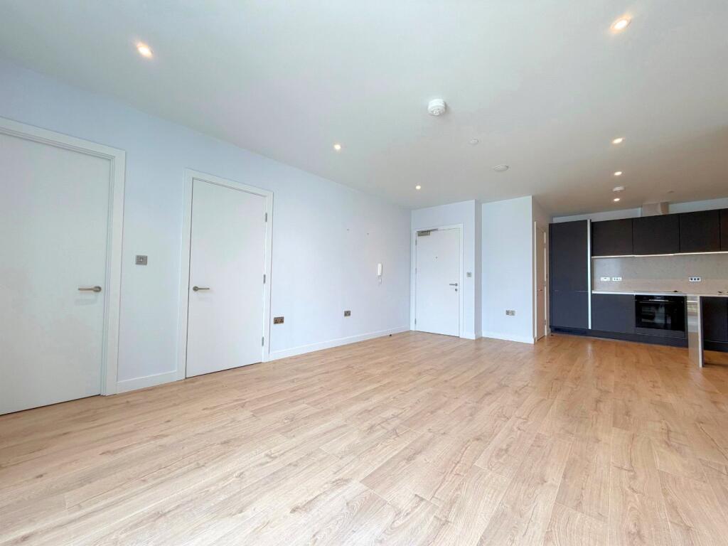 Apartment in Manchester - View 5