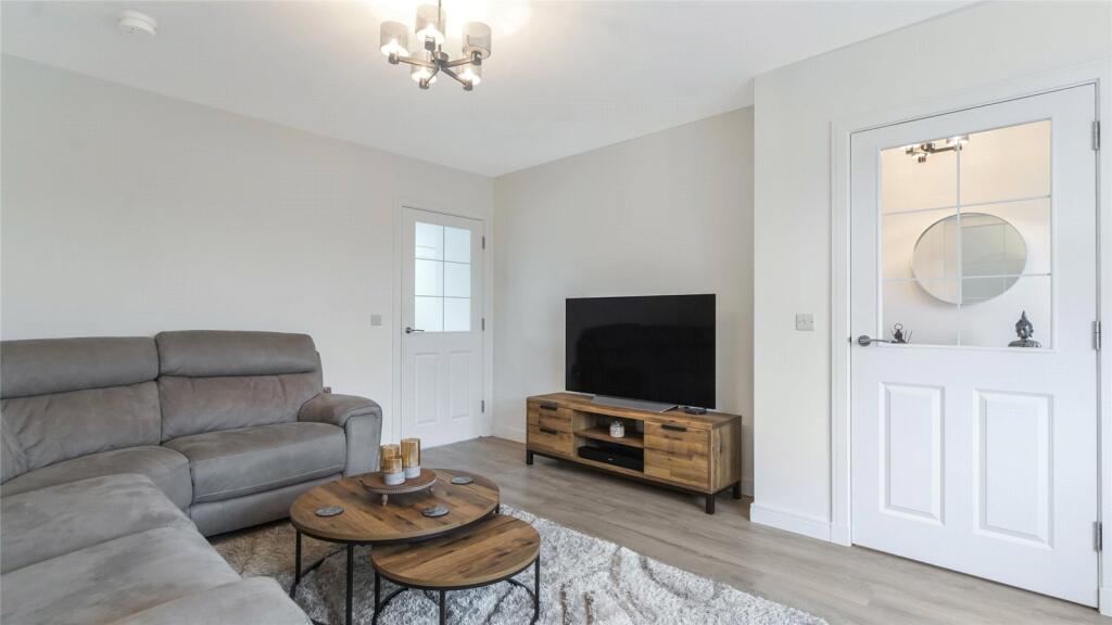 House in Falkirk, Clackmannanshire - View 5