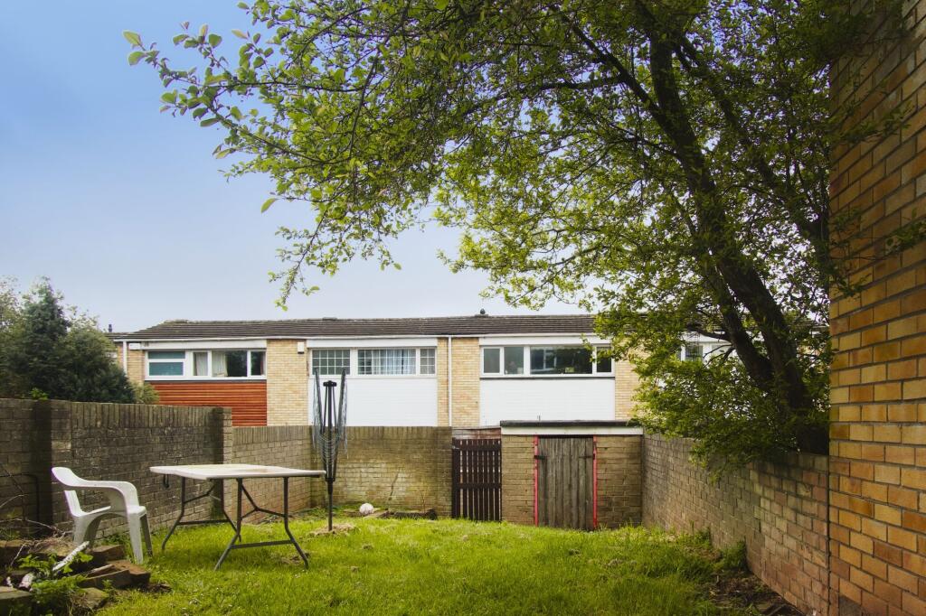 5 bedroom house for rent