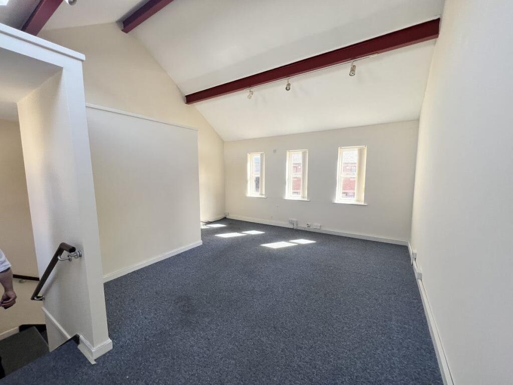 PHOTO 4 13 St Georges Business Centre Portsmouth interior.jpeg