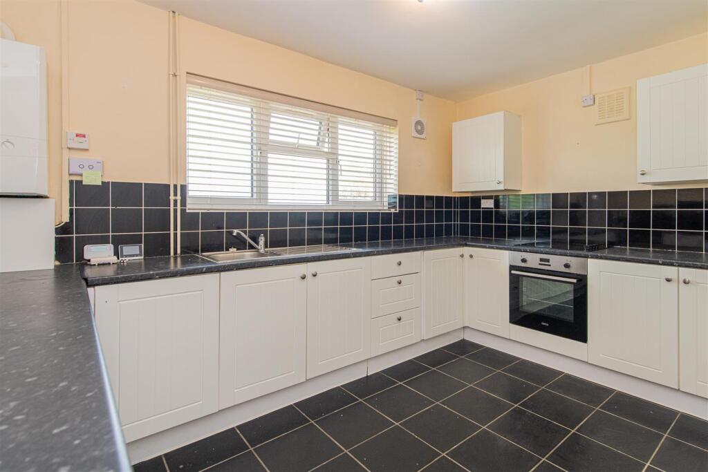 Apartment in Kettering, The Grange - View 2