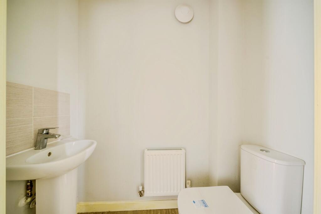 Dalesbred Avenue, Kingstone, Hereford photo 5