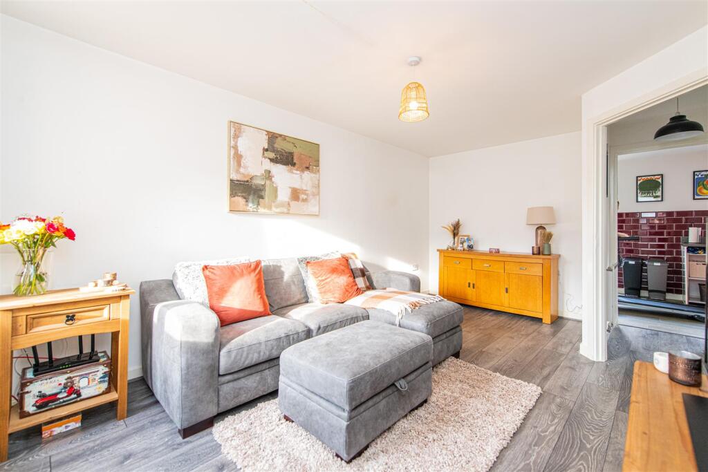 Seawell Road, Weldon, Corby - More