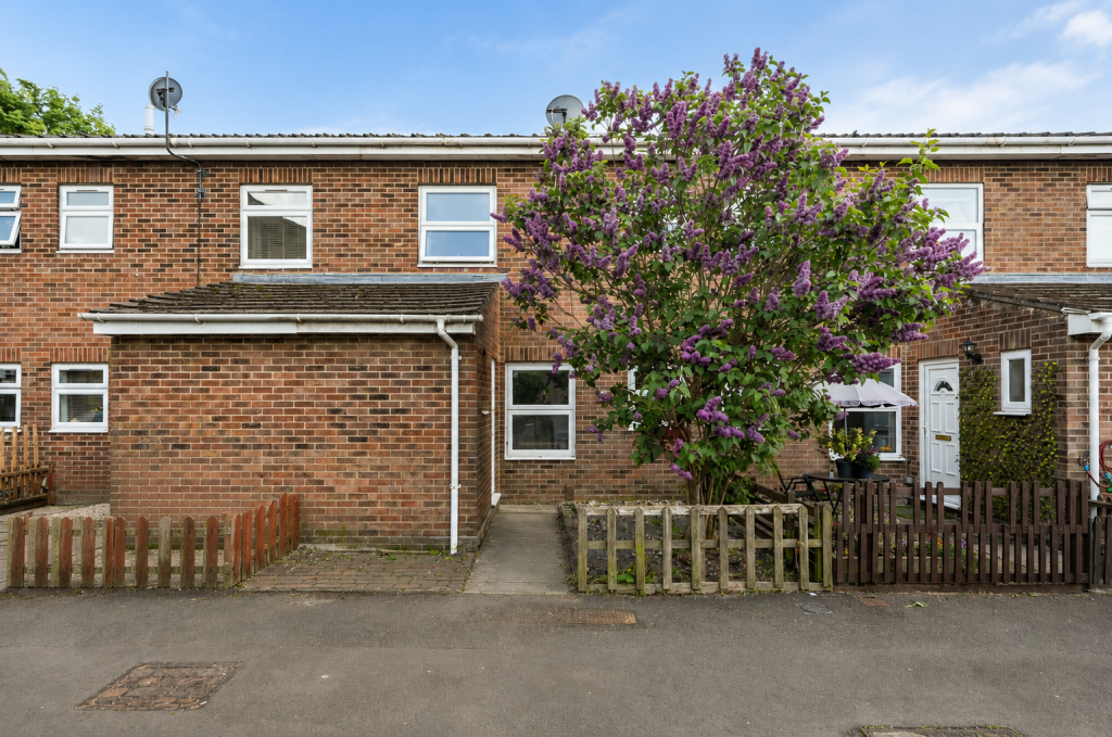 Main image of property: Galahad Close, Andover, SP10 4BL
