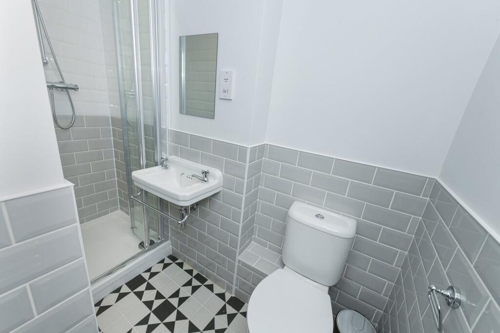 Apartment in Nottingham - View 4