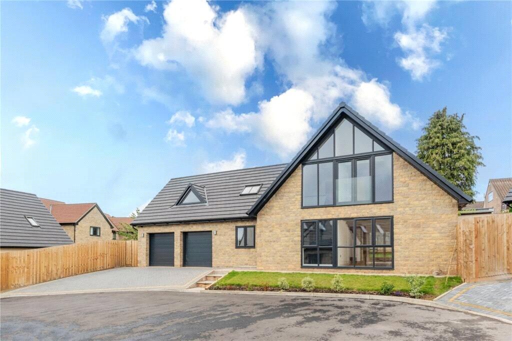 Main image of property: Bridge Close, Wick, Bristol, Gloucestershire, BS30