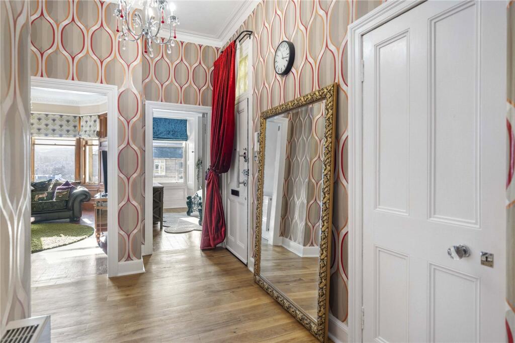 Apartment in Edinburgh, Church Hill, Morningside - More