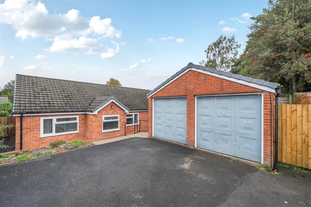 Main image of property: Plane Tree Close, Kidderminster