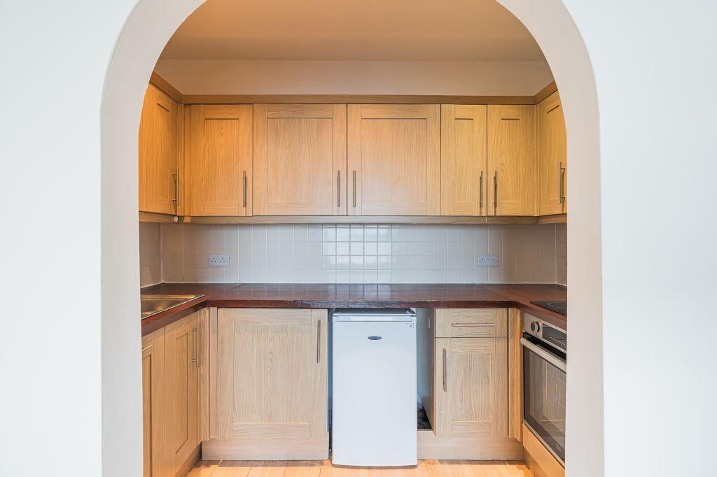 Apartment in Edinburgh, Drumbrae, Clermiston - More