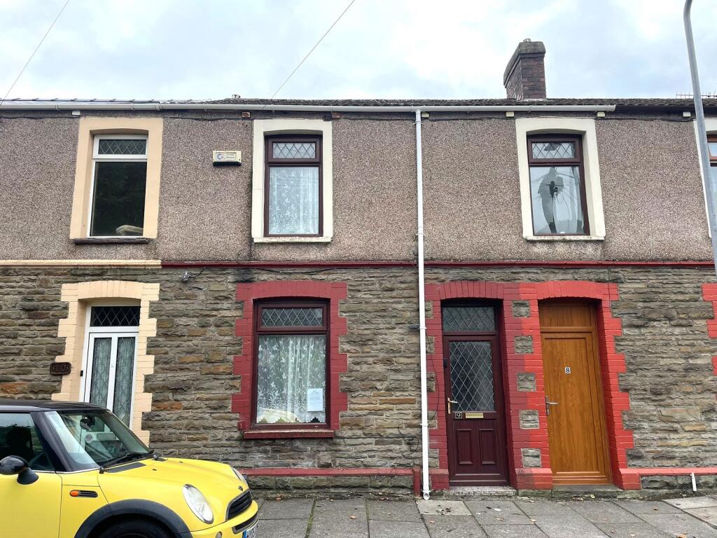 3-bed terraced on Reginald Street, Port Talbot, Neath Port Talbot., £100,000