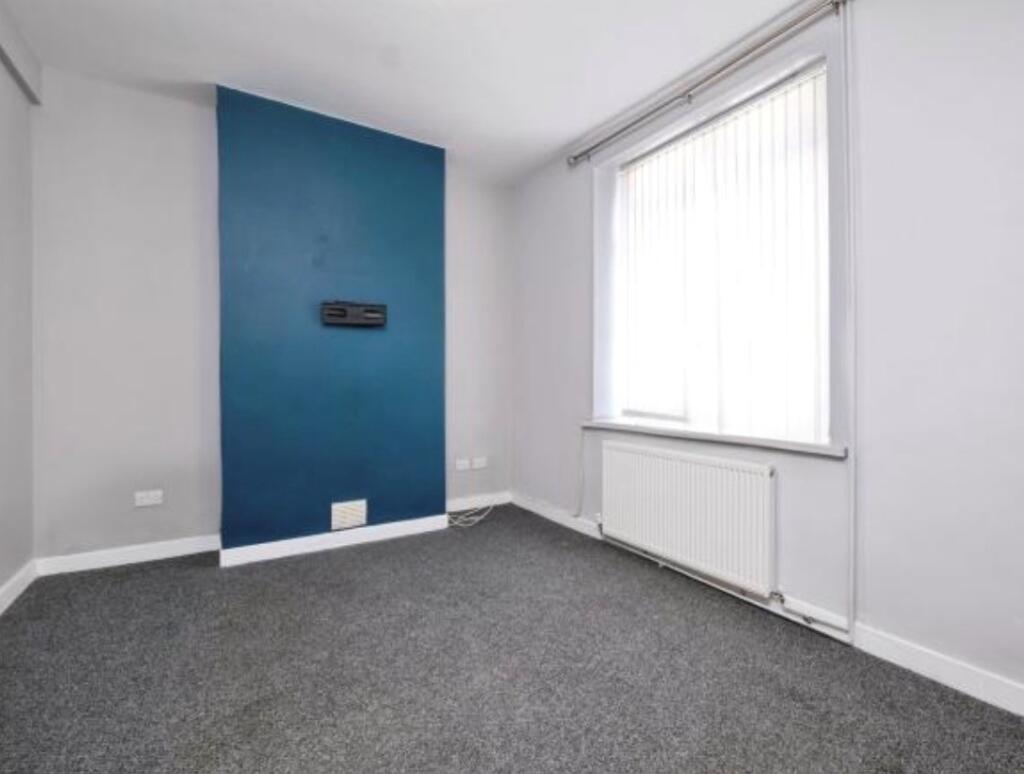 Abertillery Road, Blaina, Abertillery - View 3