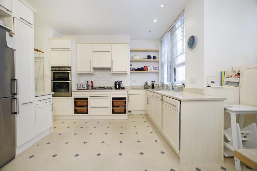 3 bedroom apartment for rent
