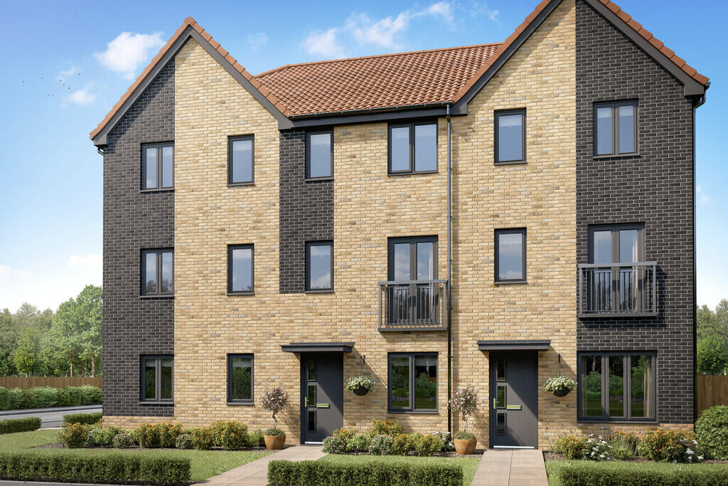 3-bed semi-detached on Maddison View , Tillhouse Road, £325,000