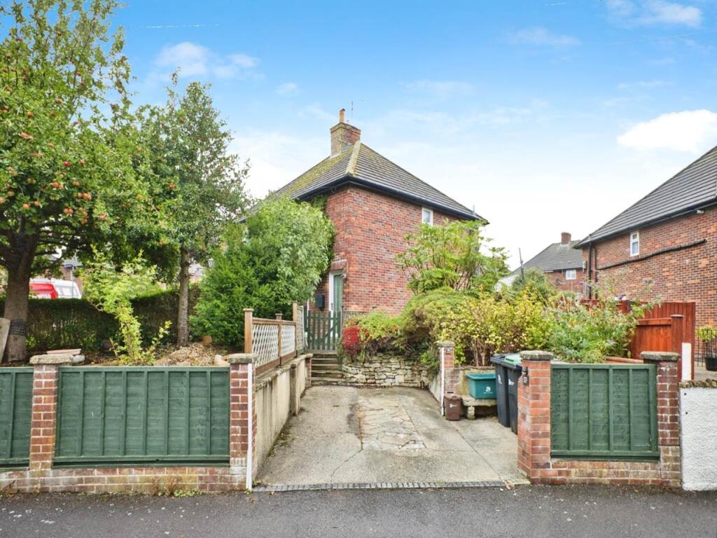 Main image of property: South Avenue, Dorset, 