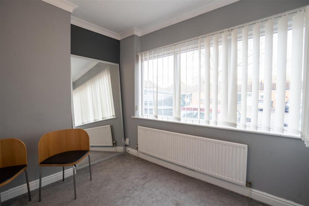 House in Birmingham, Lyndon Green - View 5