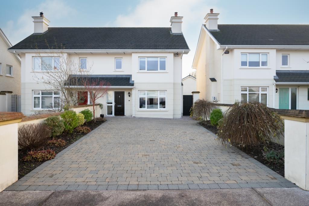 Main image of property: 18 Coopers Grange, Old Quarter, Ballincollig, Cork, P31FD39