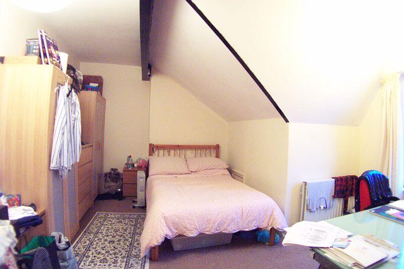 House in Leeds - View 4