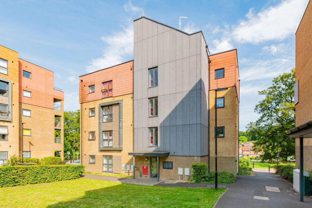Main image of property: Mansfield Park Street, Southampton, SO18