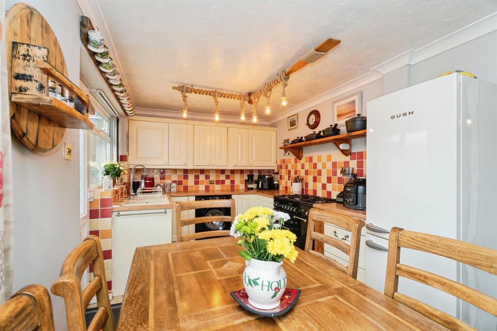 House in Norwich - View 5